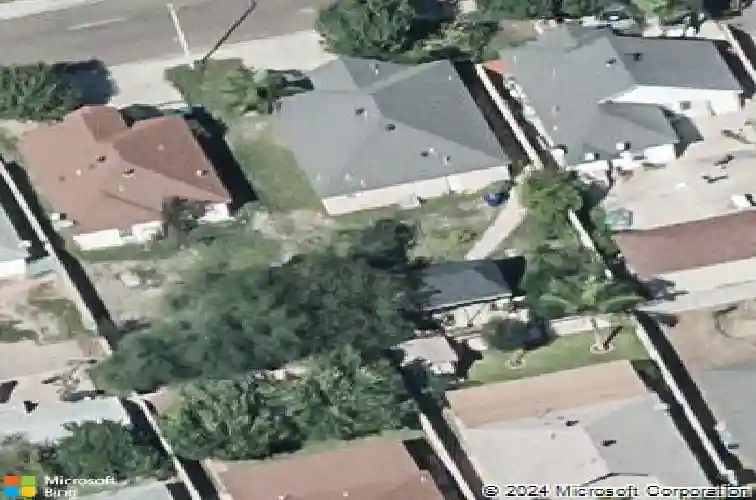 737 royal palm, laredo,  TX 78045