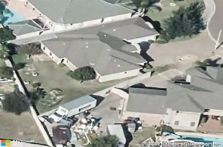 9806 sequin ct, laredo,  TX 78045