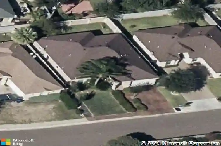 2104 foggy loop, laredo,  TX 78045