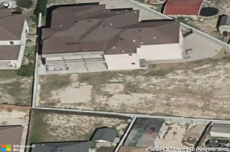  laredo,  TX 78043