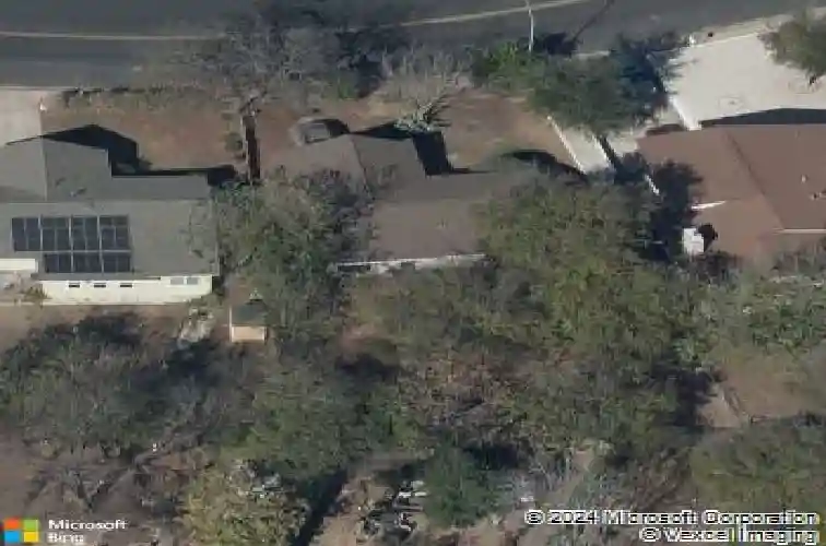 1037 nile st
                                ,Unit 3, austin,  TX 78702