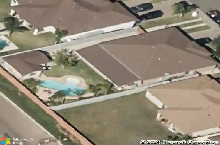 8710 gentlewind ct, laredo,  TX 78045