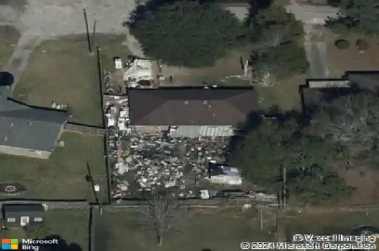 1040 pine cove st, vidor,  TX 77662