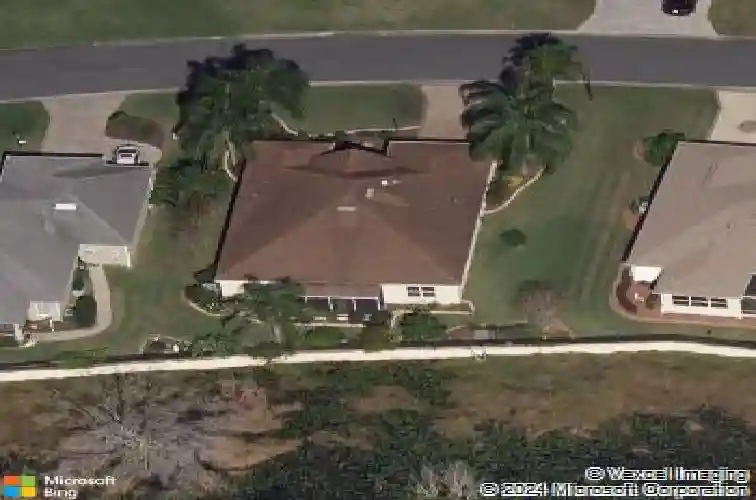 1721 carrera dr, lady lake,  FL 32159