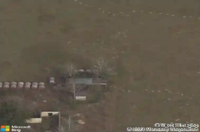 4040 county road 104, oxford,  FL 34484