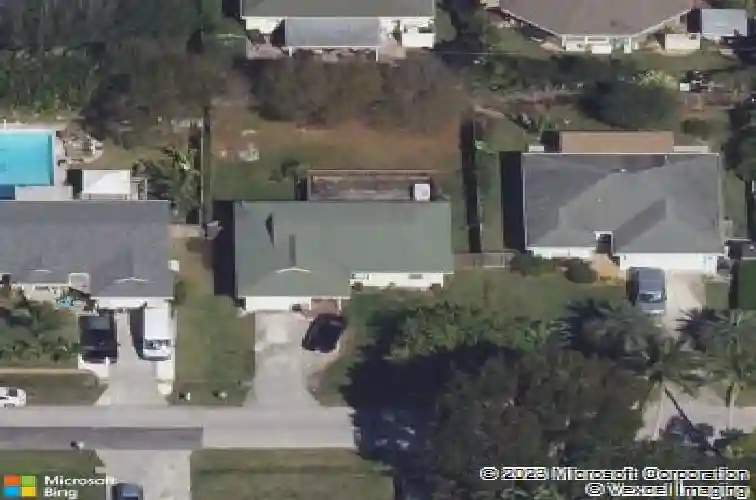 3775 se middle st, stuart,  FL 34997