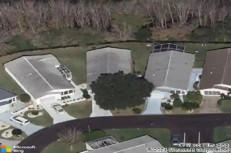 241 montoya dr, lady lake,  FL 32159