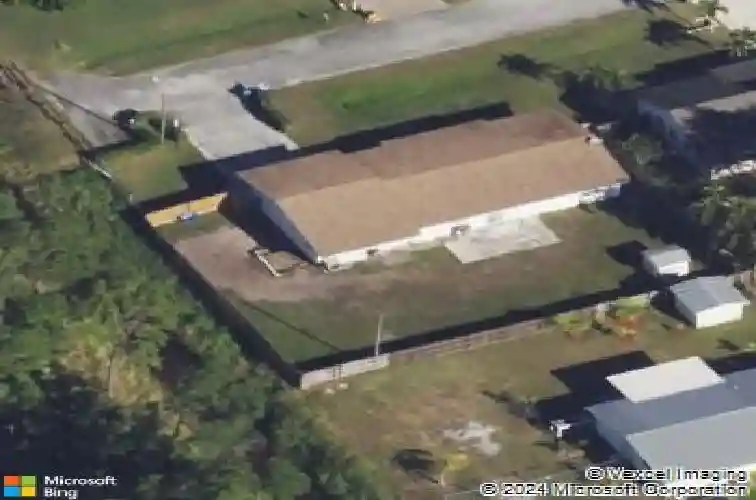 1670 se madison st, stuart,  FL 34997
