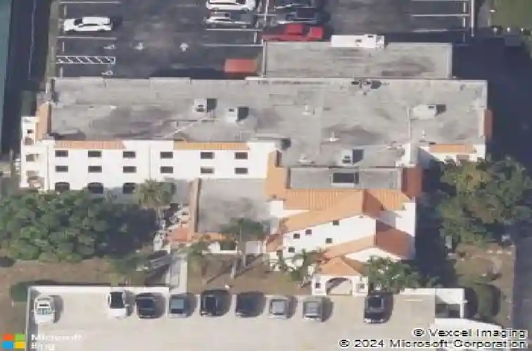 221 se osceola st, stuart,  FL 34994