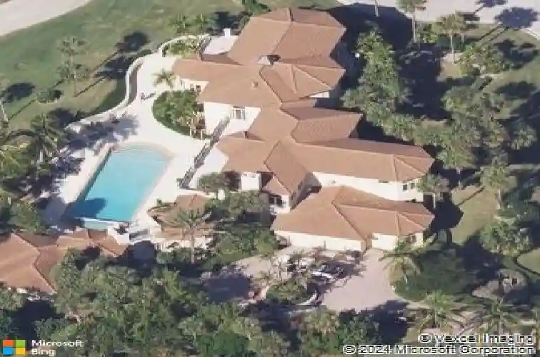 3057 se dune dr, stuart,  FL 34996