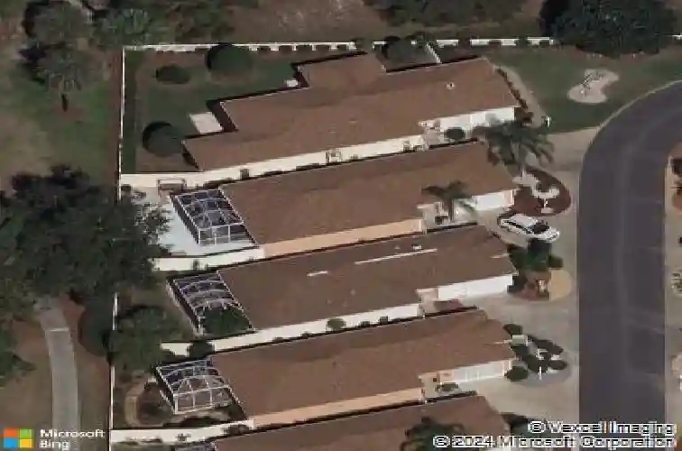 880 robles ave, lady lake,  FL 32159