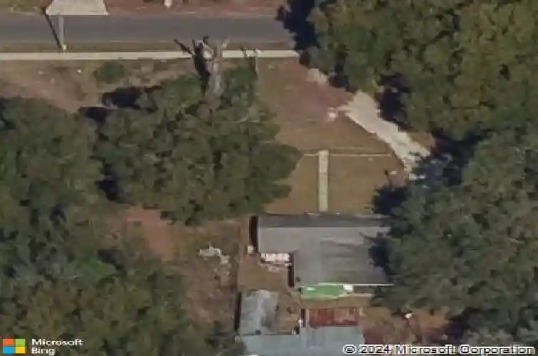 604 oak st, wildwood,  FL 34785