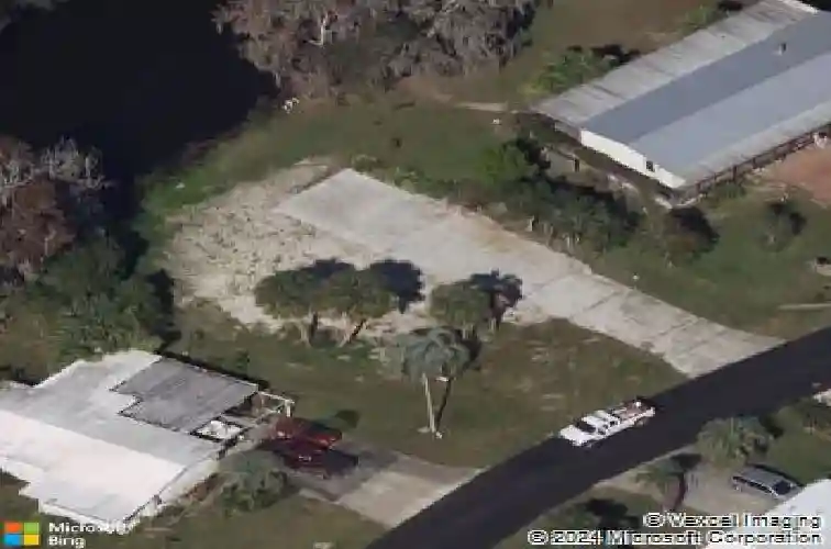 30 seminole path, wildwood,  FL 34785