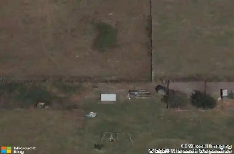 6027 cr 571a, center hill,  FL 33514