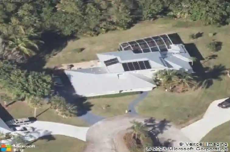 8289 se pilots cove ter, hobe sound,  FL 33455