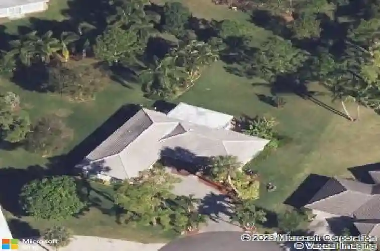 10384 se coconut ln, hobe sound,  FL 33455