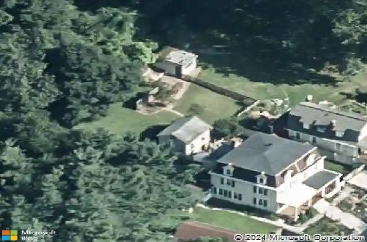 1438 sesser ln, reading,  PA 19606