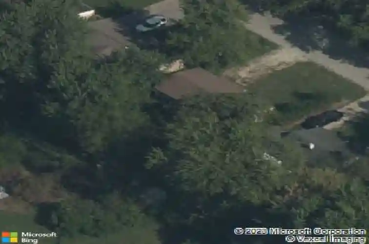 43 drexel dr, east saint louis,  IL 62206