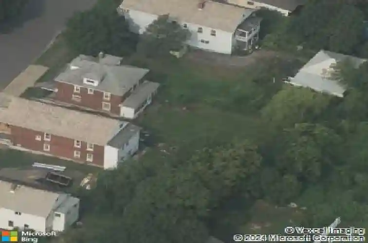 1920 avenue b, schenectady,  NY 12308