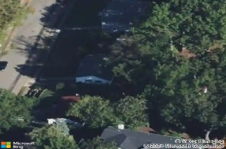 308 haywood dr, paramus,  NJ 07652