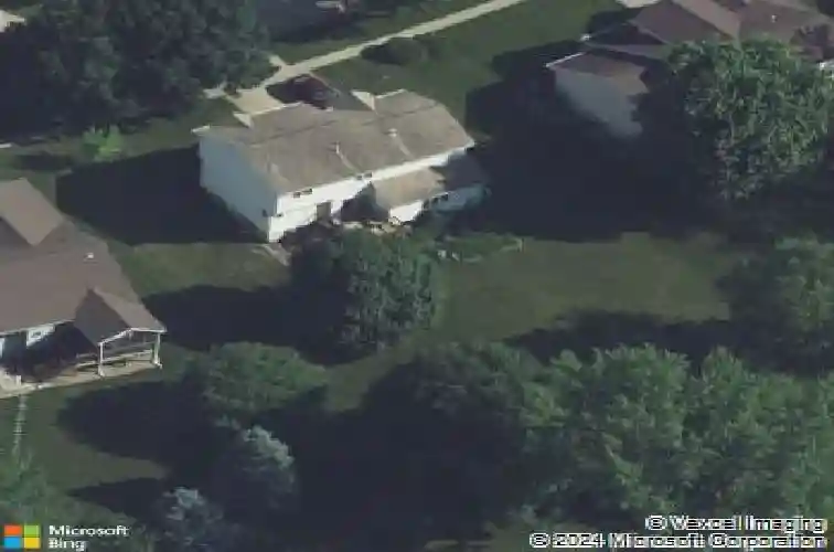 1860 rock island dr, ely,  IA 52227