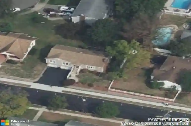 130 howland ave, river edge,  NJ 07661