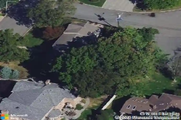 37 roberts, englewood cliffs,  NJ 07632