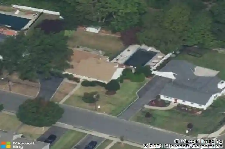 203 lawrence dr, paramus,  NJ 07652