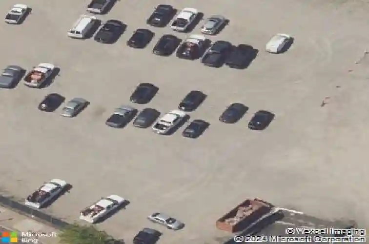 184 essex, lodi,  NJ 07601