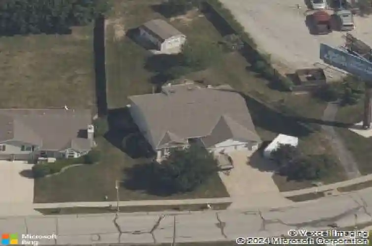 8014 s church rd, pleasant valley,  MO 64068