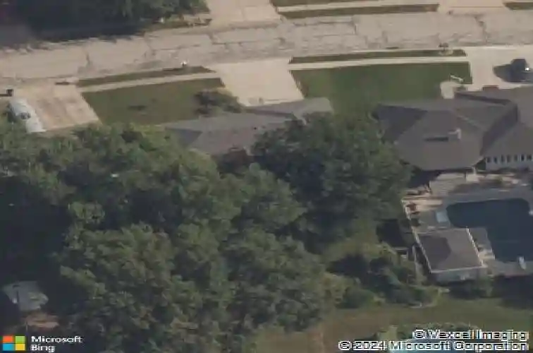 413 pershing st, liberty,  MO 64068