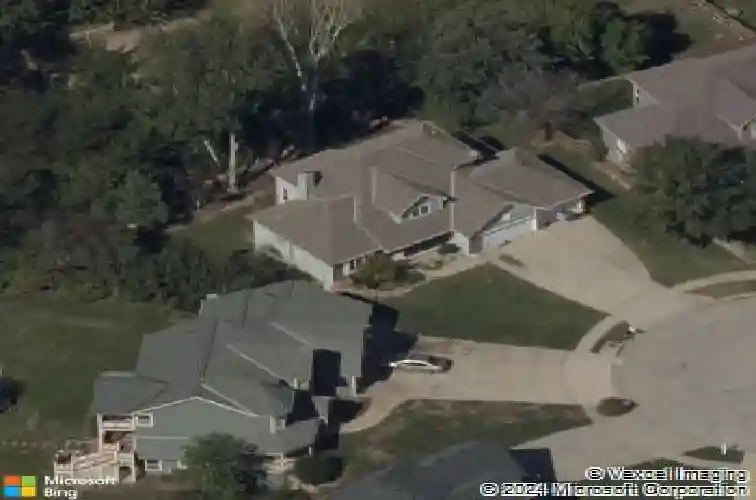 902 aspen dr, smithville,  MO 64089