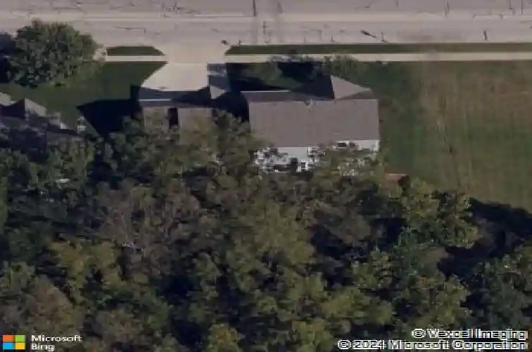 1033 holt dr, liberty,  MO 64068