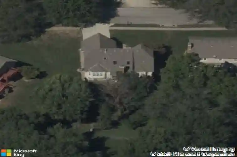 8309 n marston ave, kansas city,  MO 64151