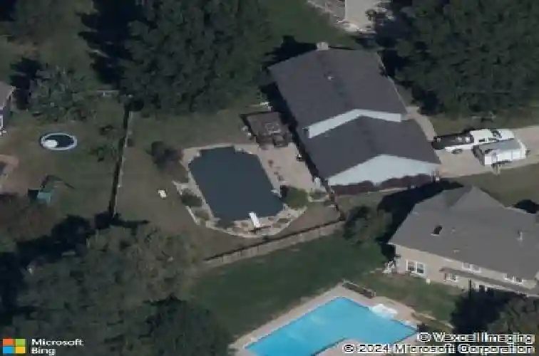 1501 se long pl, lees summit,  MO 64063