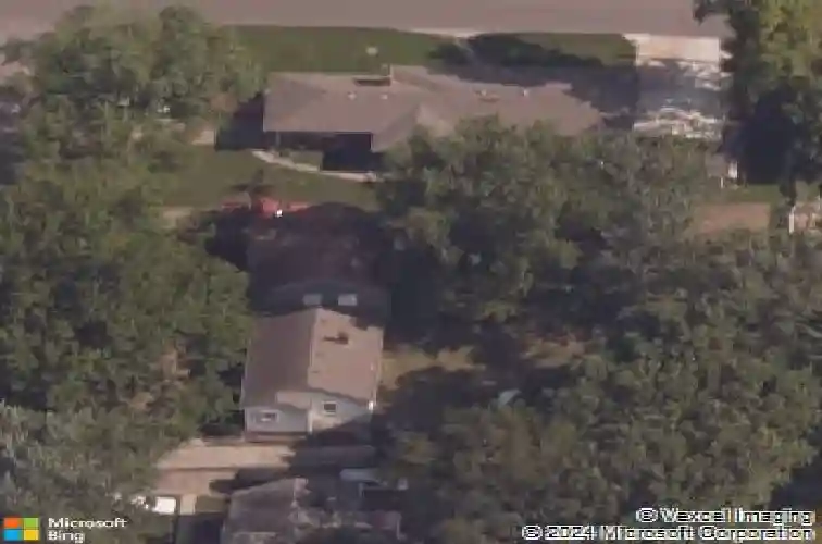 2005 s hedges ave, independence,  MO 64052