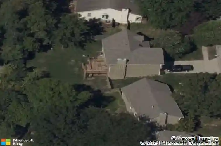 8716 n troost ave, kansas city,  MO 64155