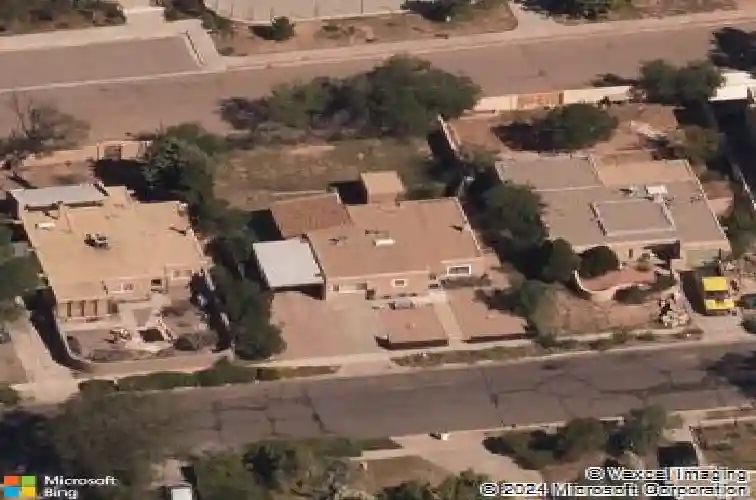 2808 vereda de pueblo, santa fe,  NM 87507