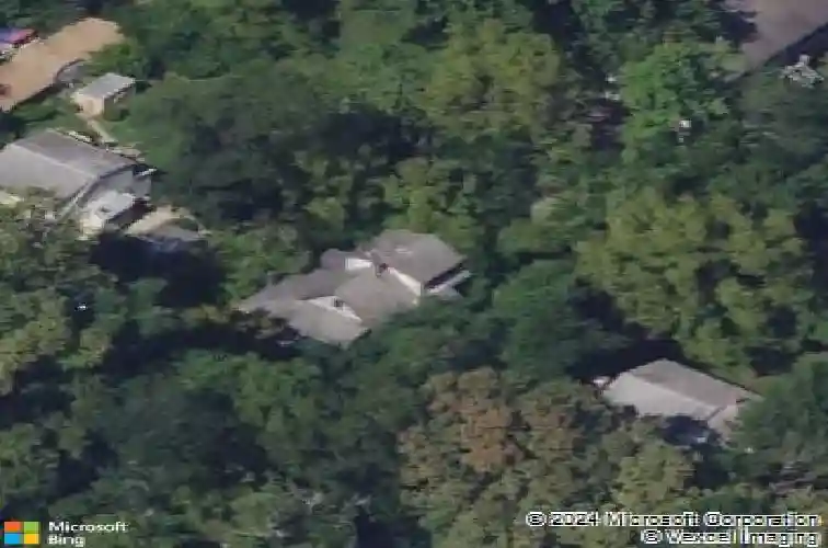 68 hemlock st, oakland,  NJ 07436