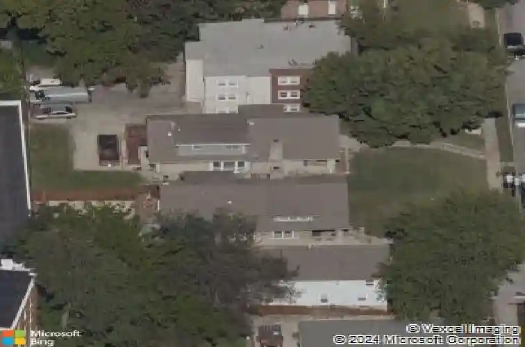 4230 locust st, kansas city,  MO 64110