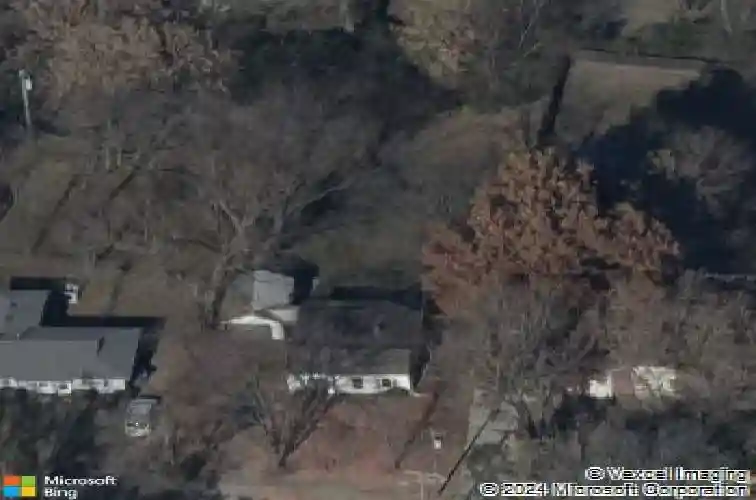 406 w 1st st, lees summit,  MO 64063
