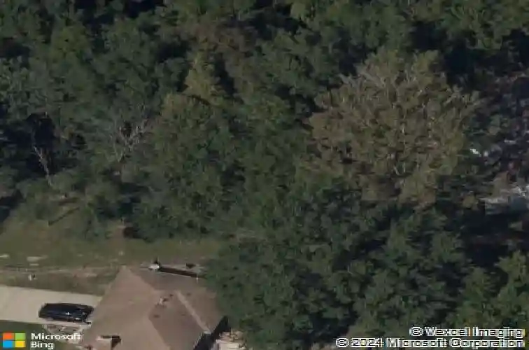 8032 n brooklyn ave, kansas city,  MO 64118