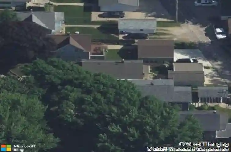 231 highland dr nw, cedar rapids,  IA 52405
