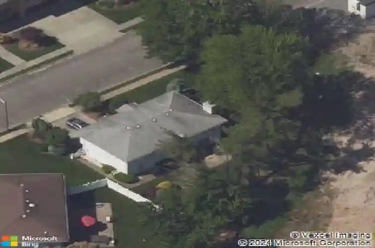 22 mariani dr, little ferry,  NJ 07643