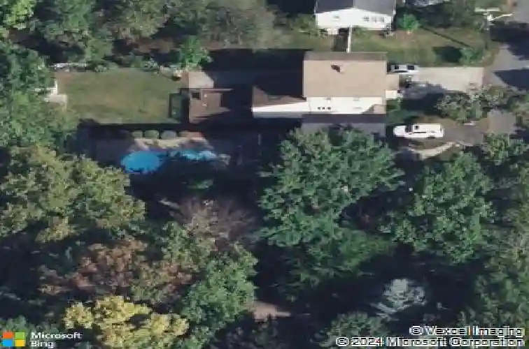 6 colonial ct, dumont,  NJ 07628