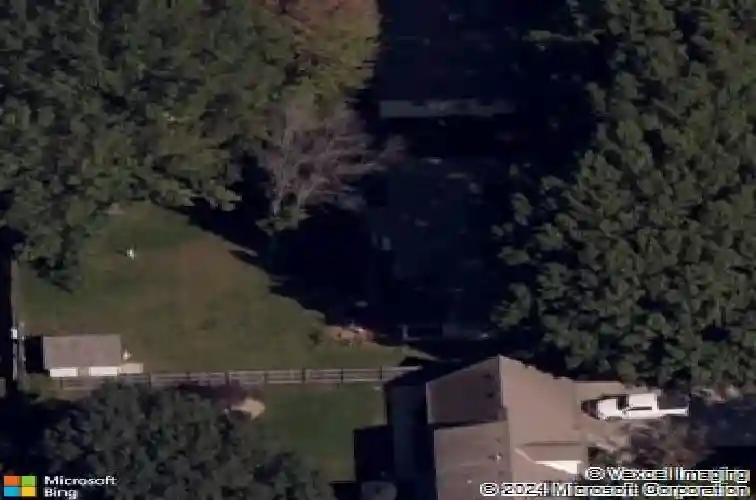 1012 ridgeway dr, liberty,  MO 64068