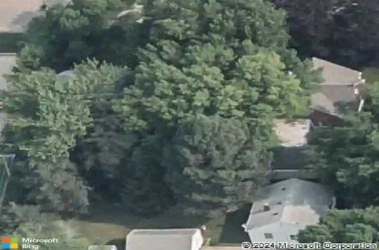 2933 dalewood ave se, cedar rapids,  IA 52403