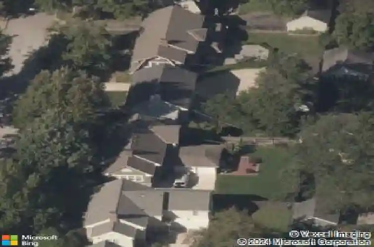 6425 summit st, kansas city,  MO 64113