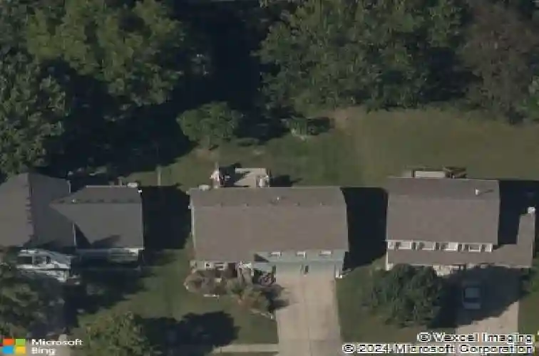 1412 nw 63rd ter, kansas city,  MO 64118