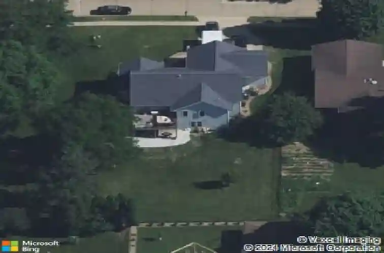 2935 hillmer dr sw, cedar rapids,  IA 52404